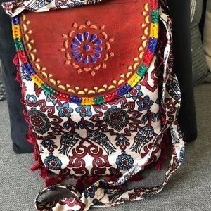 Sling bag